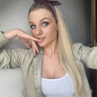 HotGermanGirl97 Avatar